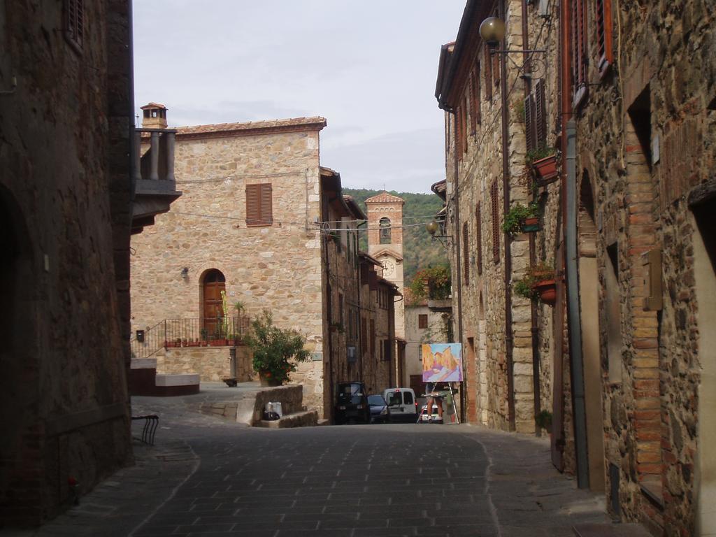 La Casa Di Alice Villa Castelnuovo dellʼAbate Dış mekan fotoğraf