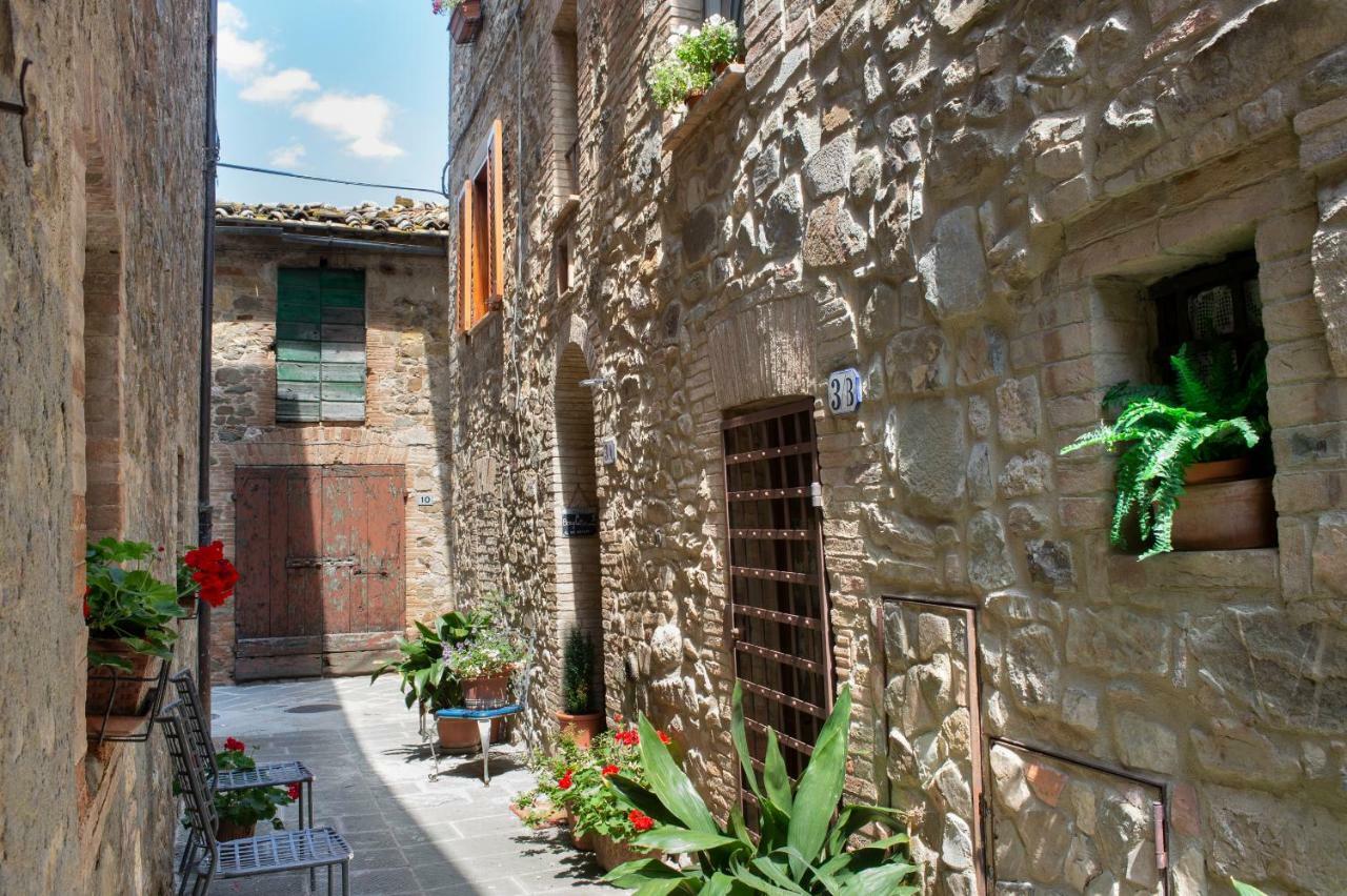 La Casa Di Alice Villa Castelnuovo dellʼAbate Dış mekan fotoğraf