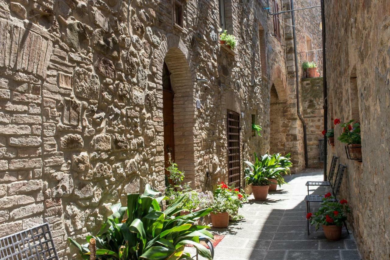 La Casa Di Alice Villa Castelnuovo dellʼAbate Dış mekan fotoğraf